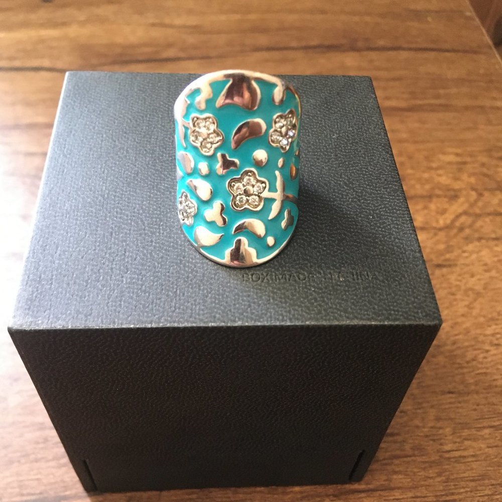 Lauren Adams Flower Ring